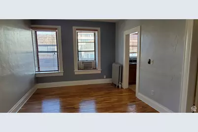 215 S 300 E, Salt Lake City, UT 84111 - Photo 15