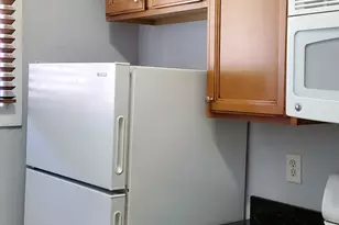 215 S 300 E, Salt Lake City, UT 84111 - Photo 3