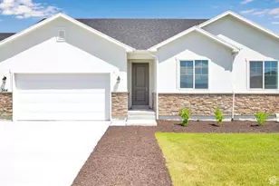 364 W Emma St, Grantsville, UT 84029 - Photo 1