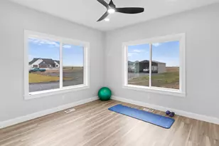 8345 W 11050 N, Tremonton, UT 84337 - Photo 21