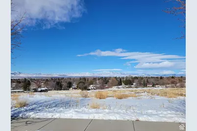 1405 N Aspen Dr, Logan, UT 84341 - Photo 7