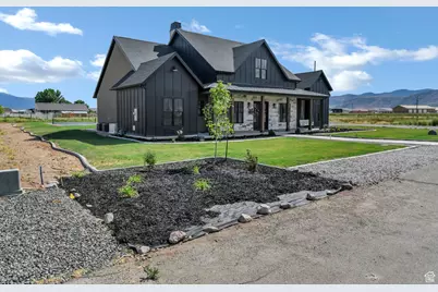 501 W 2300 S, Richfield, UT 84701 - Photo 3