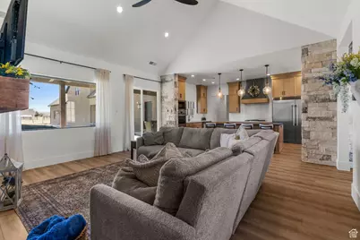 501 W 2300 S, Richfield, UT 84701 - Photo 15