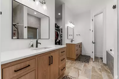 501 W 2300 S, Richfield, UT 84701 - Photo 25