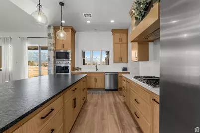 501 W 2300 S, Richfield, UT 84701 - Photo 11