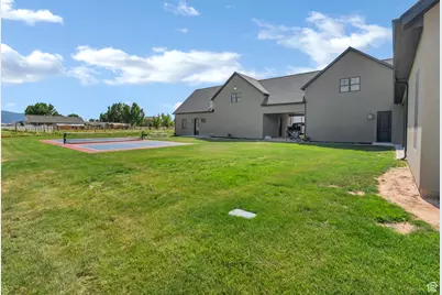 501 W 2300 S, Richfield, UT 84701 - Photo 47