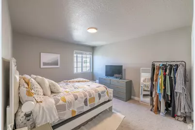 1656 S Prevedel Dr, West Haven, UT 84401 - Photo 17