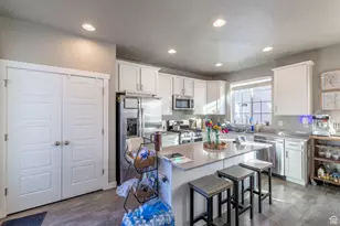 1656 S Prevedel Dr, West Haven, UT 84401 - Photo 7