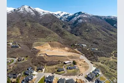 1463 N Stone House Bend E #405, Kaysville, UT 84037 - Photo 13