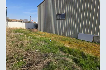 1275 S 1200 W, Marriott-Slaterville City, UT 84404 - Photo 17