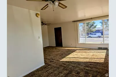 461 E 600 N, Price, UT 84501 - Photo 11