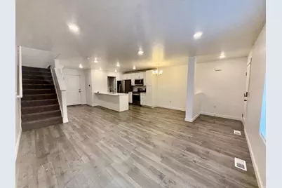 2810 N Fighting Falcon St, Layton, UT 84040 - Photo 11