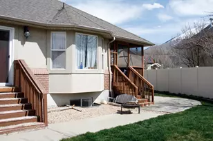 3488 E Fairway Ln S, Spanish Fork, UT 84660 - Photo 9