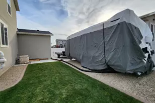 1395 E Kelsey Dr, Eagle Mountain, UT 84005 - Photo 7