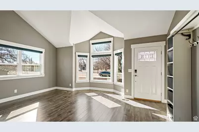 10749 S 2200 W, South Jordan, UT 84095 - Photo 3