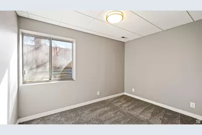 10749 S 2200 W, South Jordan, UT 84095 - Photo 19