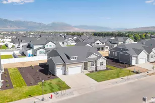 12323 S Trout Lake Ln W, Herriman, UT 84096 - Photo 3