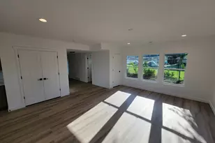 751 S Harrison Dr, Springville, UT 84663 - Photo 5