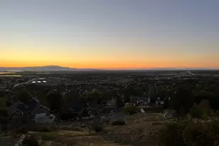 431 E Greystone Dr, Farmington, UT 84025 - Photo 3