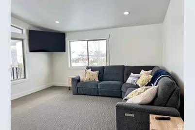 833 W Sunrise Cir, Garden City, UT 84028 - Photo 23