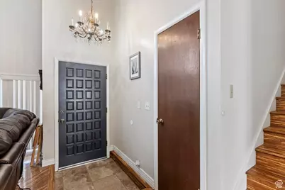 2067 E Gyrfalcon Ln, Sandy, UT 84092 - Photo 3