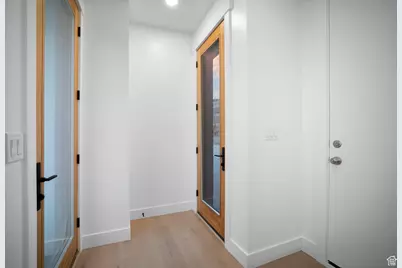 603 N Darwin St E, Salt Lake City, UT 84103 - Photo 31