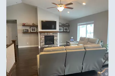 880 N Rocky Mountain Way, Elk Ridge, UT 84651 - Photo 5