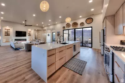 2195 S Salida Del Sol, Moab, UT 84532 - Photo 17