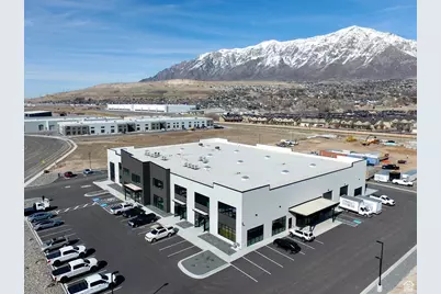 2724 N Rulon White Blvd #1A, Pleasant View, UT 84414 - Photo 9