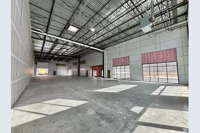 2724 N Rulon White Blvd #1, Pleasant View, UT 84414 - Photo 9