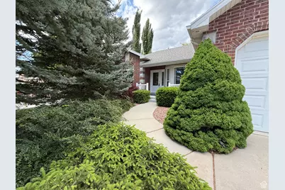 1164 E 2650 N, North Ogden, UT 84414 - Photo 3