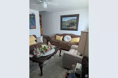 556 W 800 N #18, Provo, UT 84601 - Photo 5