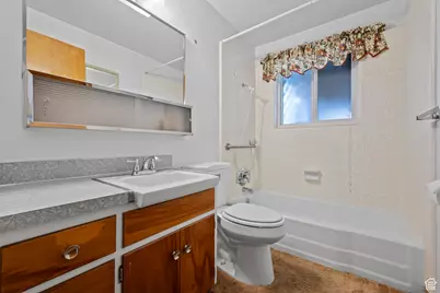 2921 W 1300 N, Clinton, UT 84015 - Photo 13