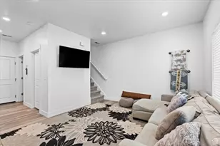 270 E 1825 N, North Ogden, UT 84414 - Photo 5