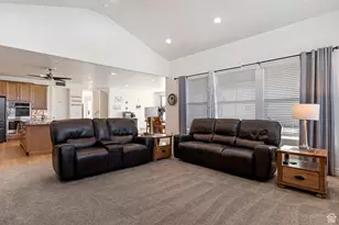 1251 N 2525 W, Clinton, UT 84015 - Photo 5