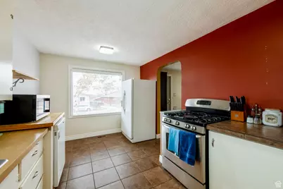 2348 Iowa Ave, Ogden, UT 84401 - Photo 11