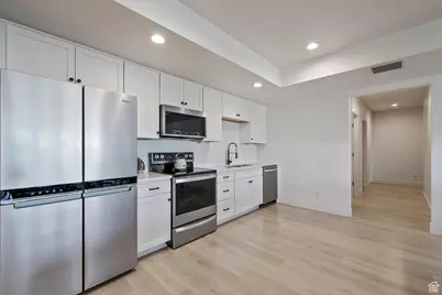 4784 W Juniper Bend Cir, Herriman, UT 84096 - Photo 35