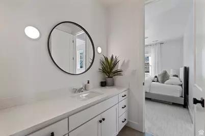 4784 W Juniper Bend Cir, Herriman, UT 84096 - Photo 31