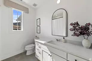 4784 W Juniper Bend Cir, Herriman, UT 84096 - Photo 27