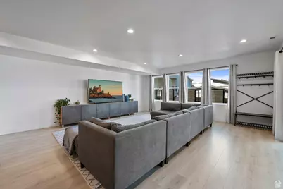 4784 W Juniper Bend Cir, Herriman, UT 84096 - Photo 35