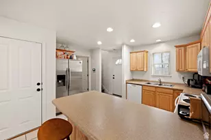 422 N Hodges Ln, Salt Lake City, UT 84116 - Photo 5