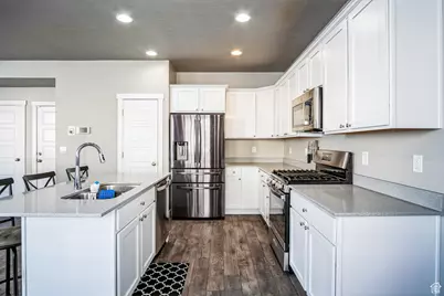 5731 W Osprey Dr, Stansbury Park, UT 84074 - Photo 3