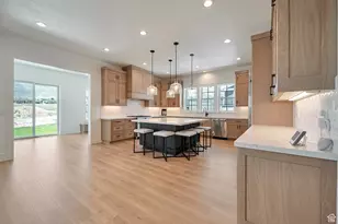 563 W Founders Blvd, Saratoga Springs, UT 84045 - Photo 9