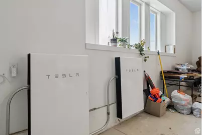 9227 N Horizon Dr, Eagle Mountain, UT 84005 - Photo 13