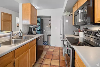 3354 E Fairway Loop, Moab, UT 84532 - Photo 9