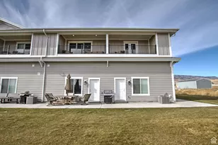 55 W Buttercup Ln, Garden City, UT 84028 - Photo 3