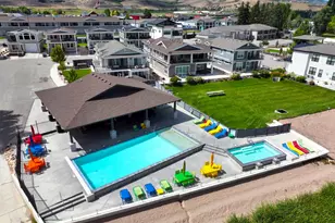 55 W Buttercup Ln, Garden City, UT 84028 - Photo 9