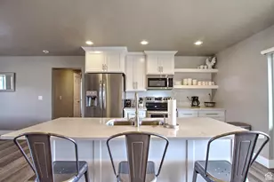 55 W Buttercup Ln, Garden City, UT 84028 - Photo 17