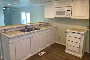 189 S Main St, Layton, UT 84041 - Photo 1