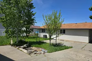 760 E 8080 S, Sandy, UT 84094 - Photo 3
